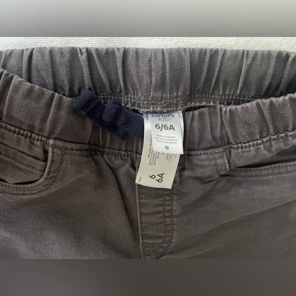 Boys 6/7 Bundle - Phillies Hoodie, Cotton Flannel, Navy Tee, Shorts, Pull Pants - Picture 6 of 16